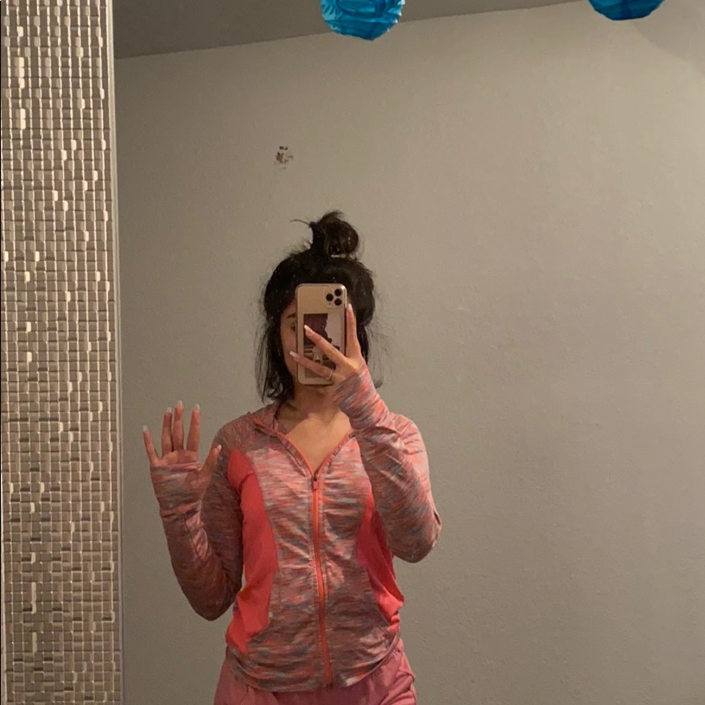 Jacket - Picture 1 of 2
